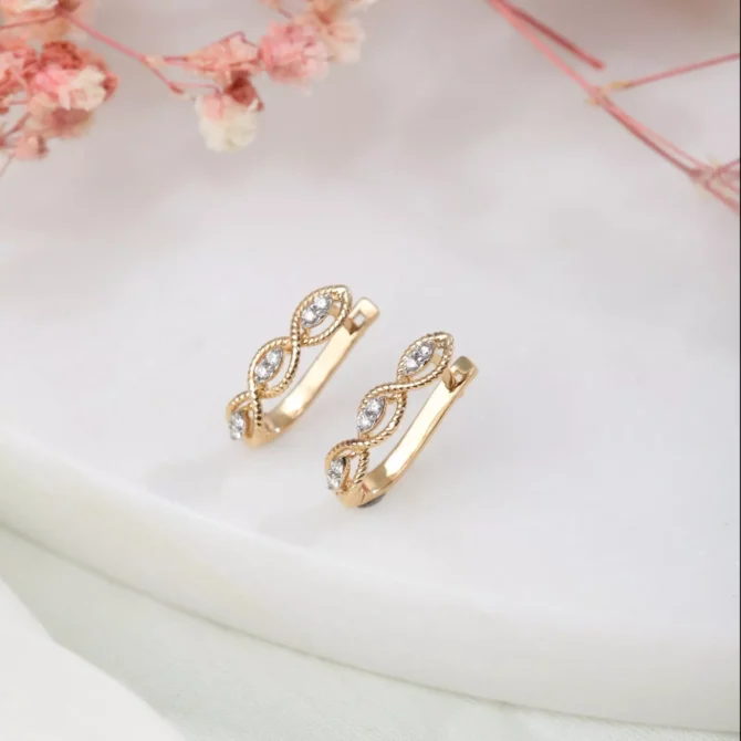 loop earrings